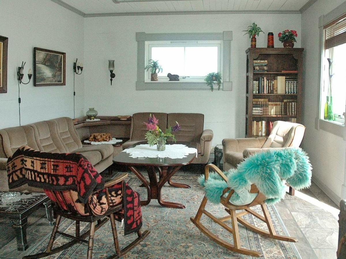Five-Bedroom Holiday Home In Syvde Myklebost Eksteriør bilde